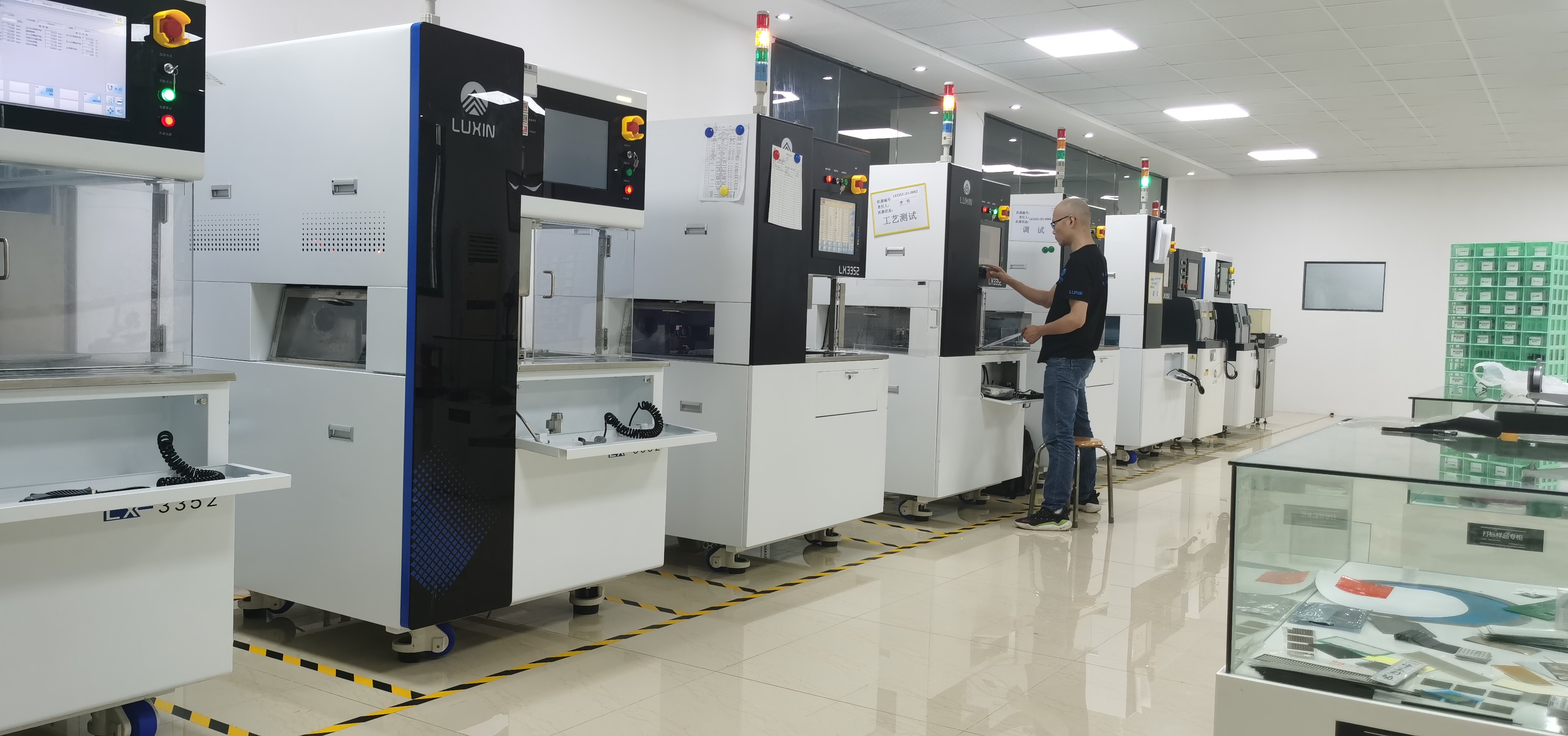 博捷芯晶圓切割機：從磨砂處理到芯片“誕生”