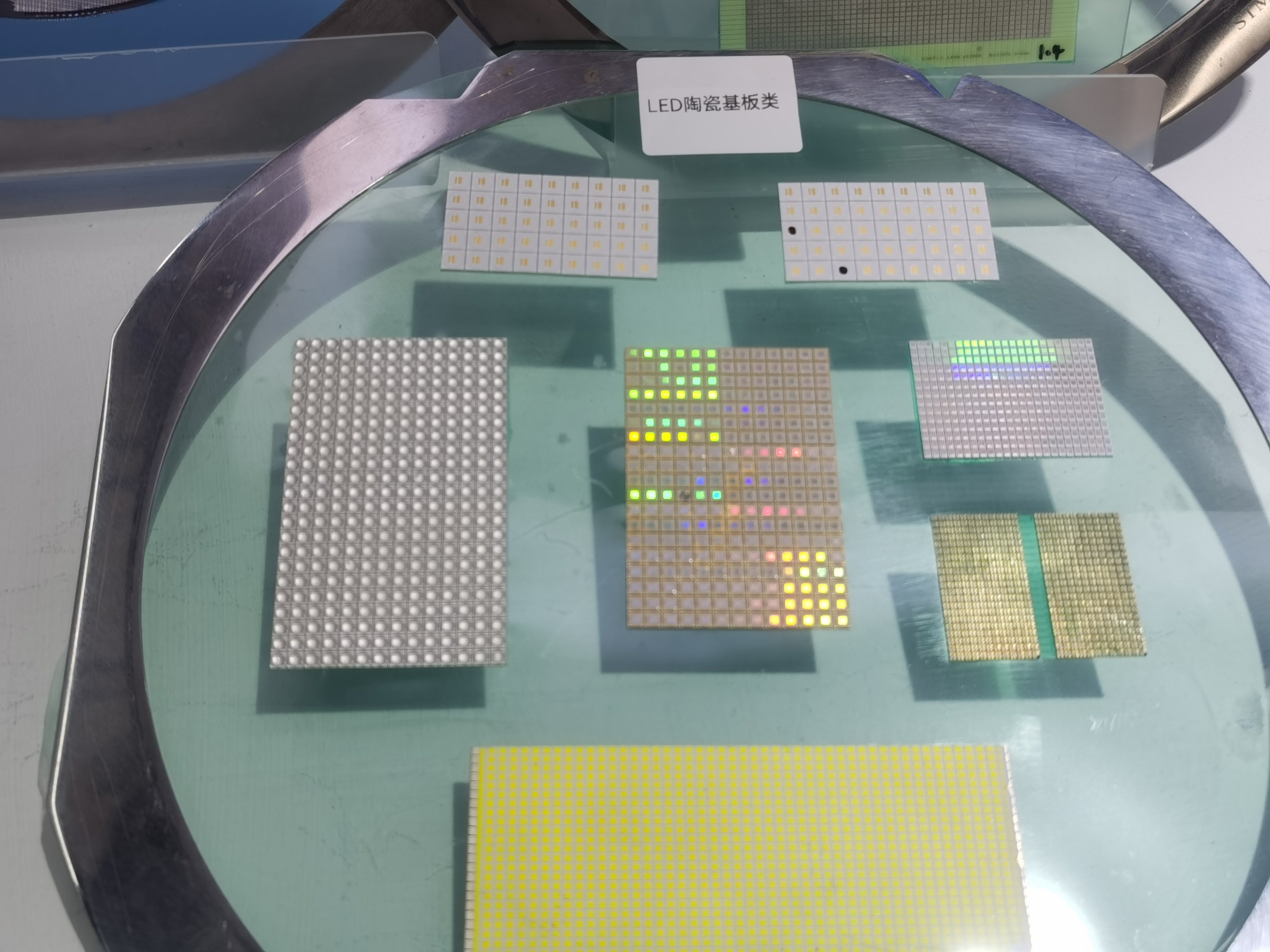 半導(dǎo)體劃片機(jī)助力氧化鋁陶瓷片切割：科技與工藝的完美結(jié)合